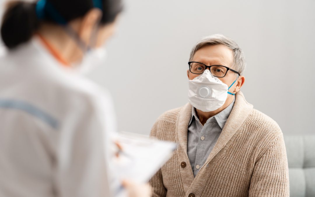 Objawy COVID-19 u seniorów są inne niż u pozostałych dorosłych